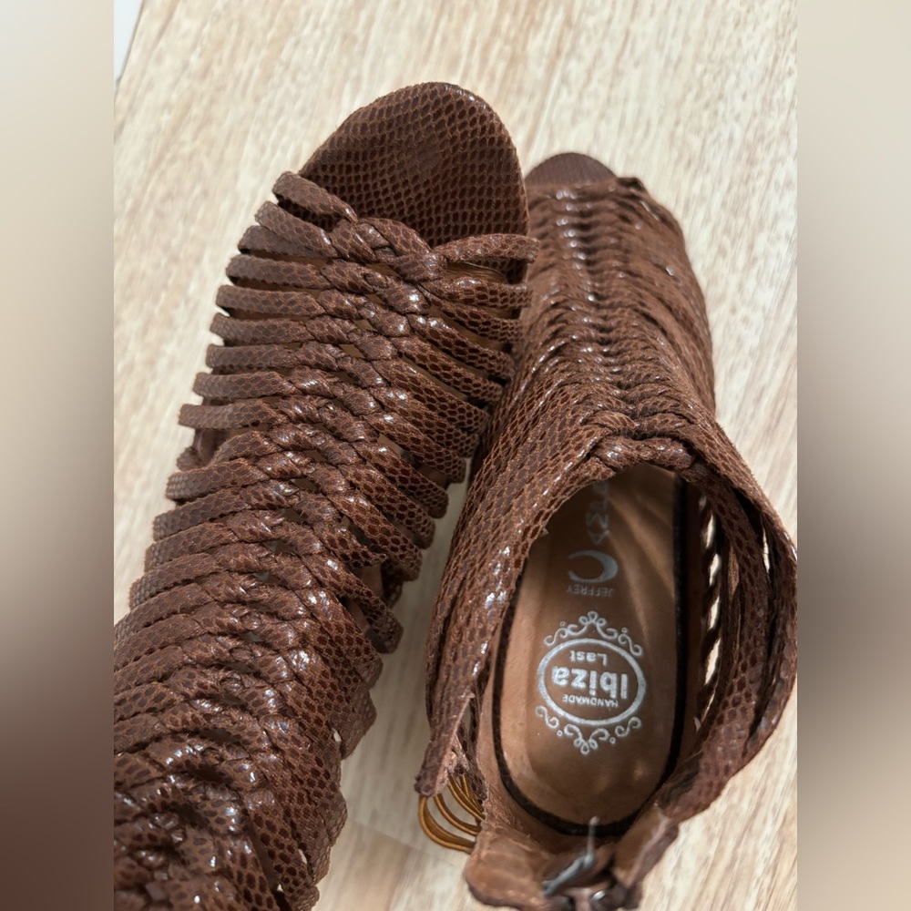 ✨JEFFREY CAMPBELL IBIZA CAST WEDGE BROWN SNAKE✨